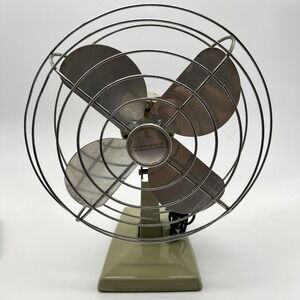 Vtg. 8" Manning Bowman 105504 One Speed Avocado Green Electric Desk Fan Tested